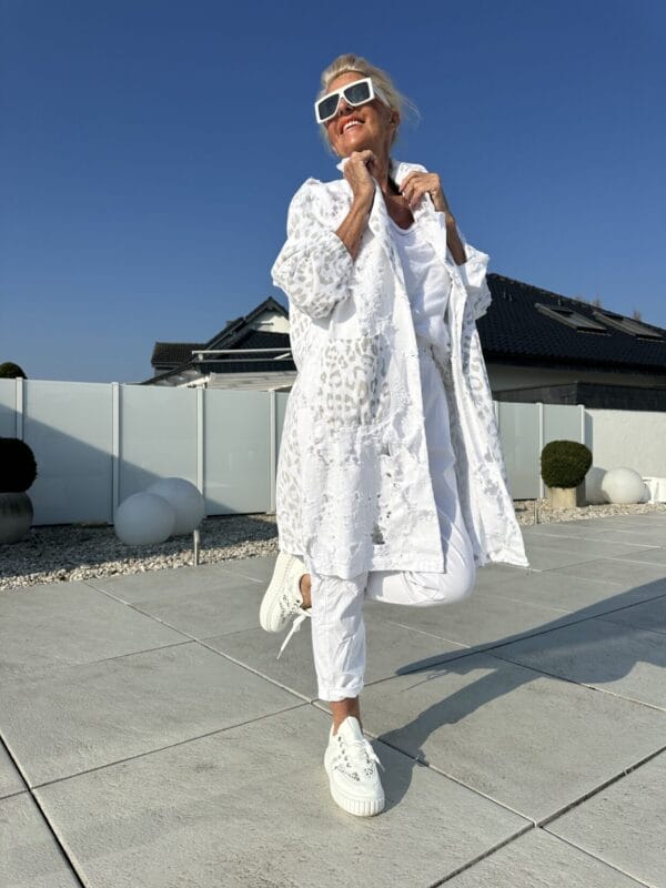 Mantel ShortUsedAnimal