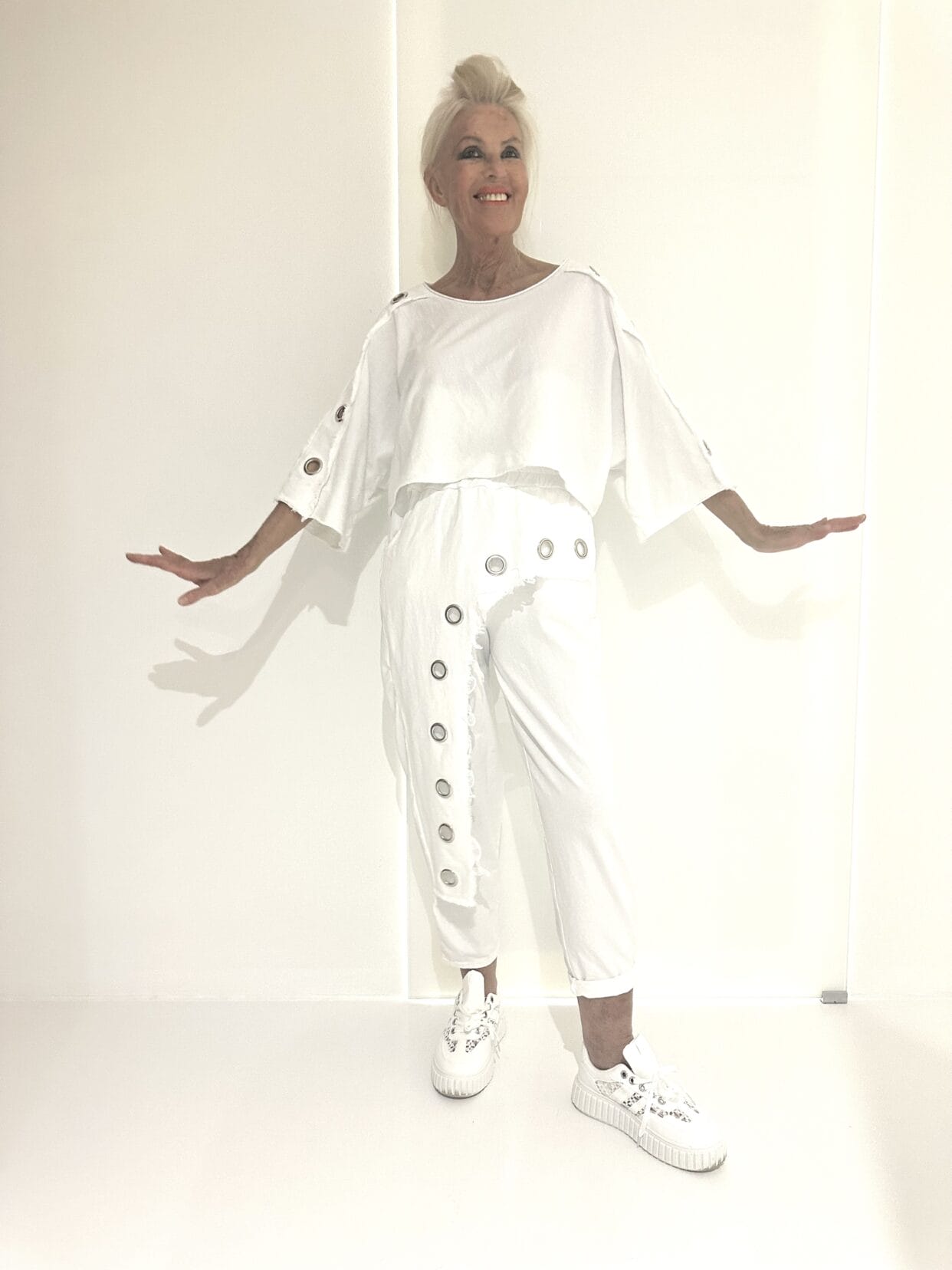 Anzug SchürzeNieten - Image 3