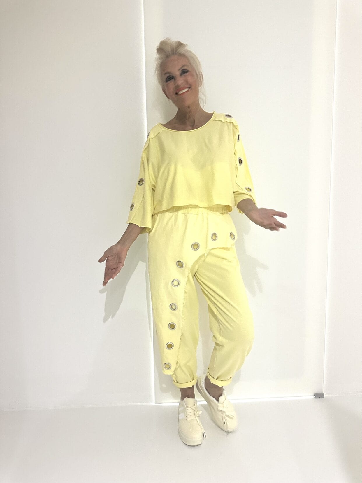 Anzug SchürzeNieten