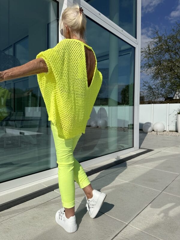 Pulli LochiYDekollete