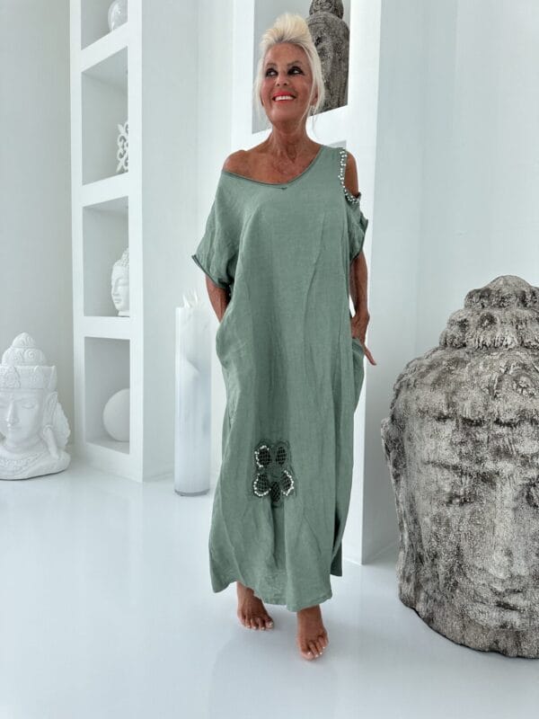 Kleid ShoulderPearls