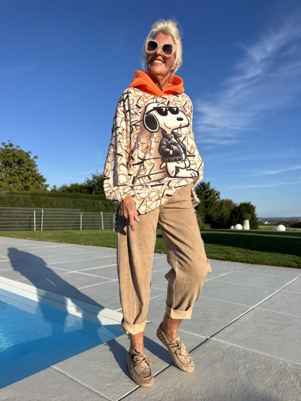 Pulli NeonHood